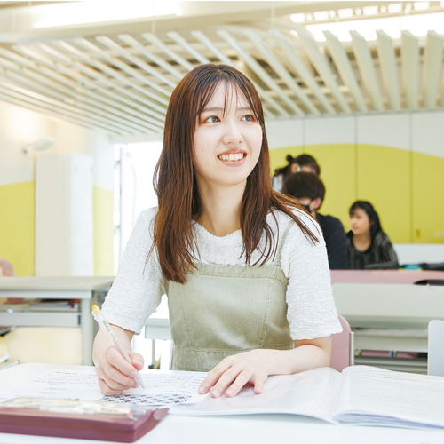 東京未来大学福祉保育専門学校1