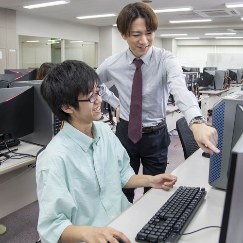 札幌情報未来専門学校