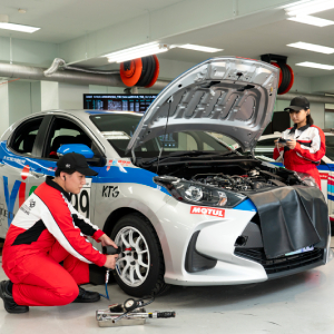 〈専〉ＹＩＣ京都工科自動車大学校