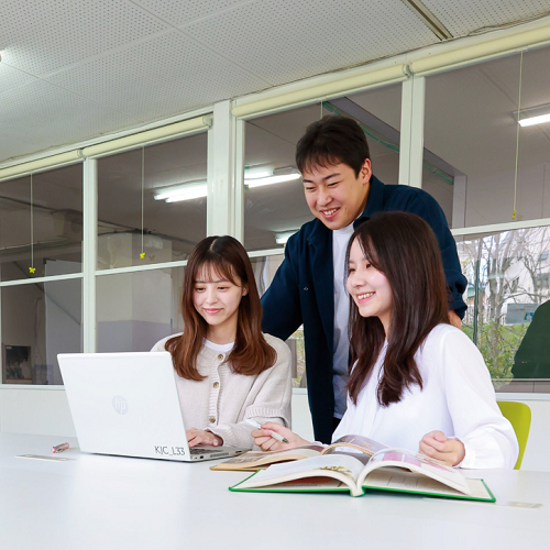 釧路短期大学