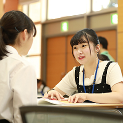 東京家政大学