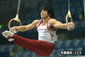 山室　光史選手写真