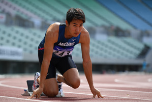 飯塚　翔太選手写真