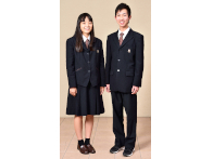 近江兄弟社高等学校の制服