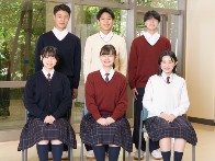 新潟明訓高等学校の制服