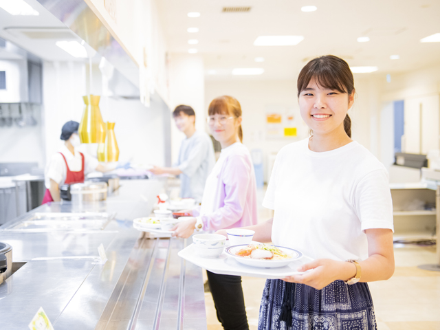 自治医科大学の学食