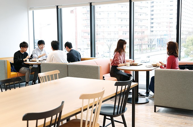 森ノ宮医療大学の学食