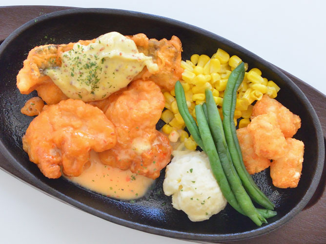 植草学園大学の学食