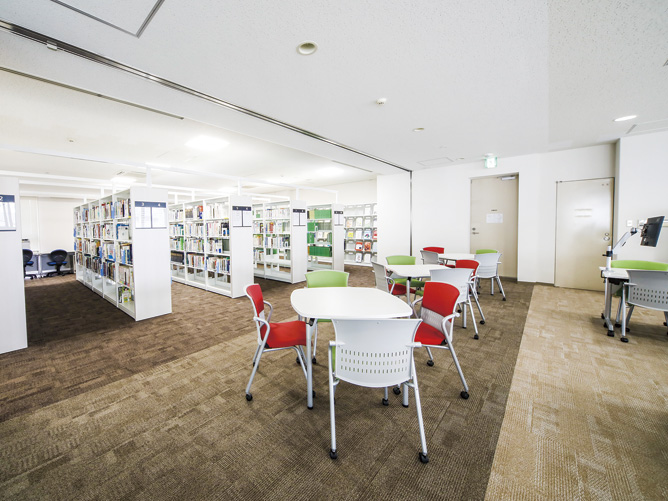 名古屋学院大学の図書館