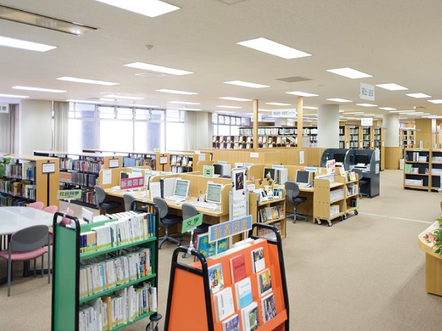 釧路公立大学の図書館