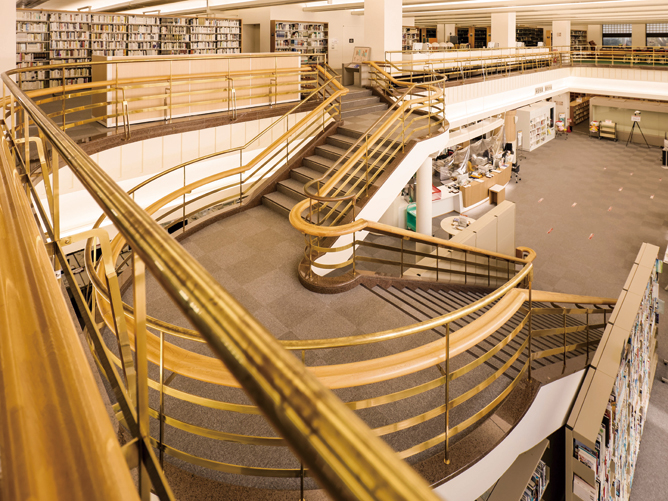 鶴見大学の図書館