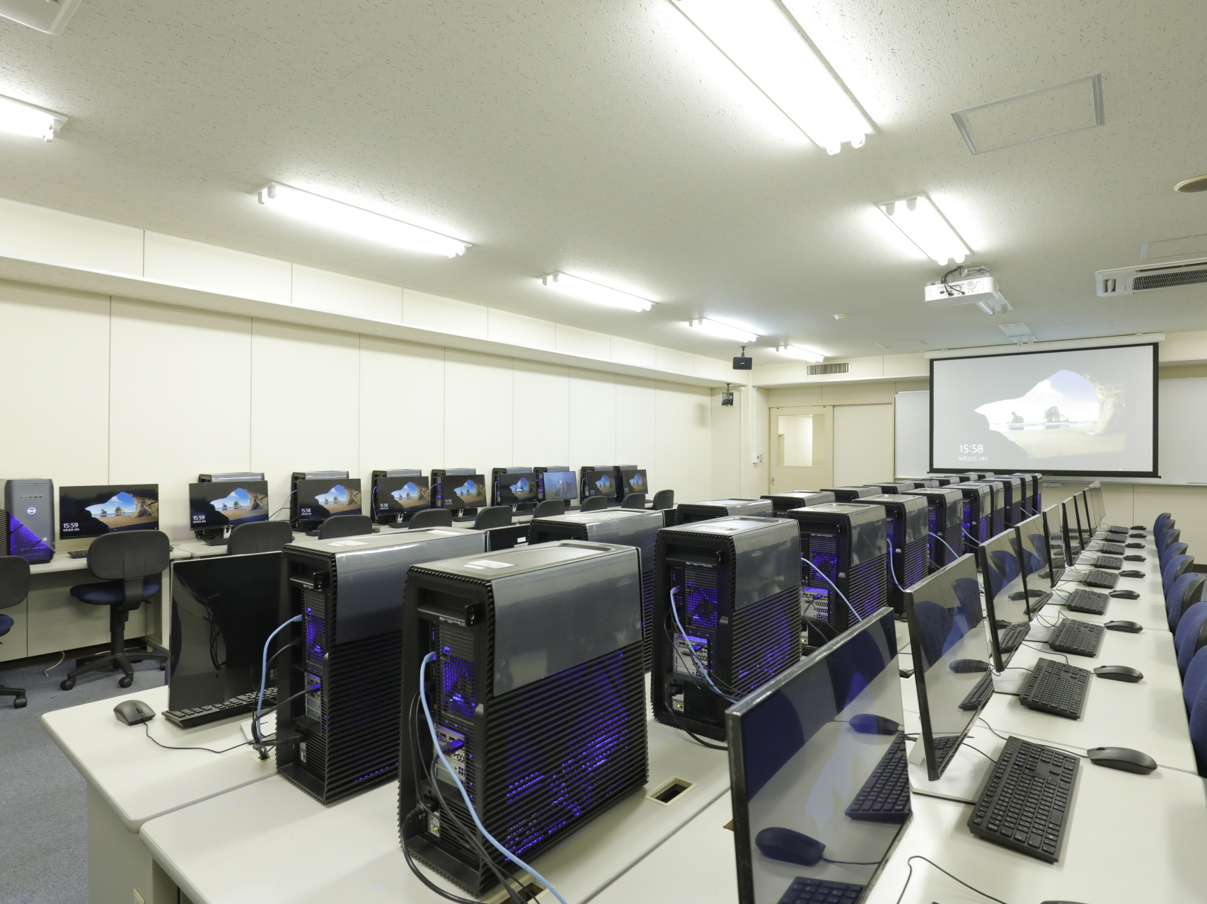 ＫＣＳ福岡情報専門学校のcampusgallery