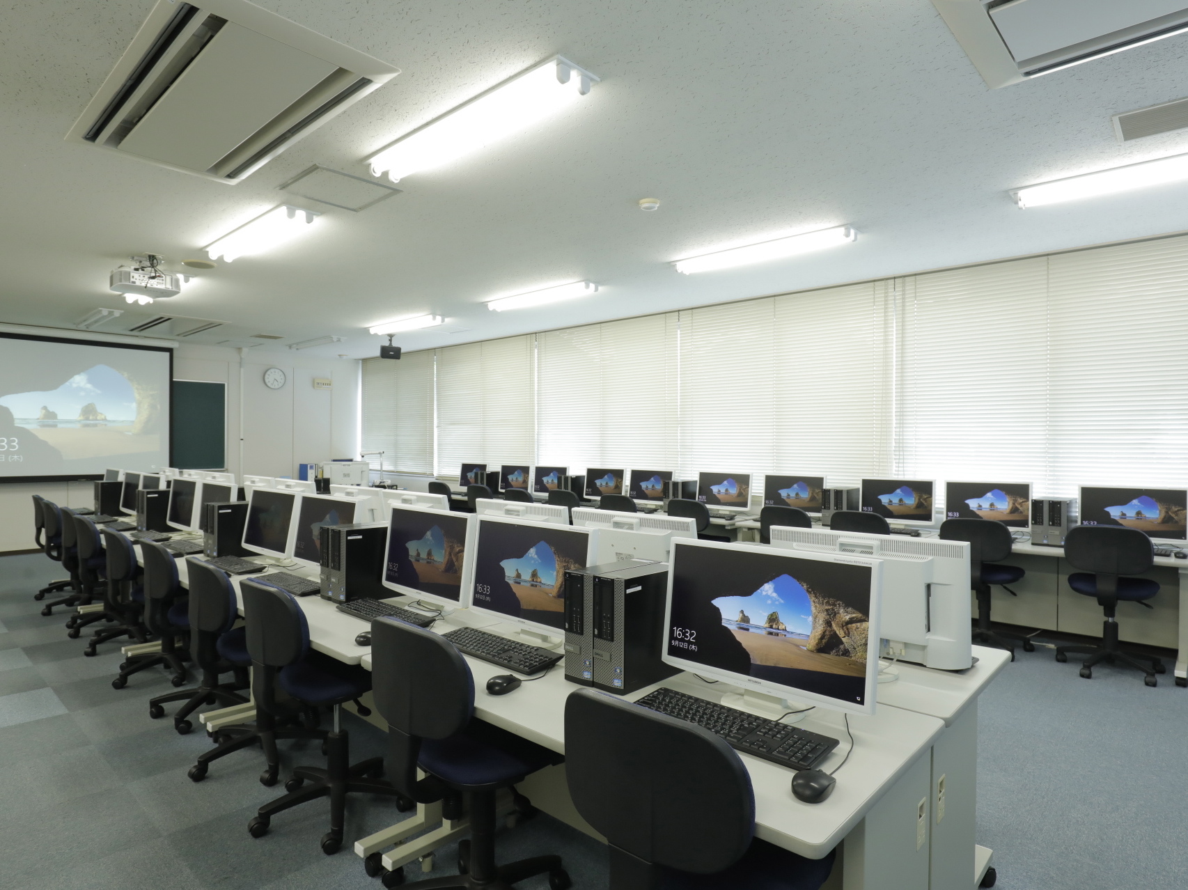 ＫＣＳ福岡情報専門学校のcampusgallery