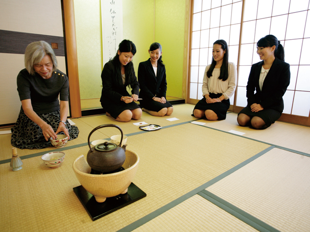 日本外国語専門学校のオープンキャンパス