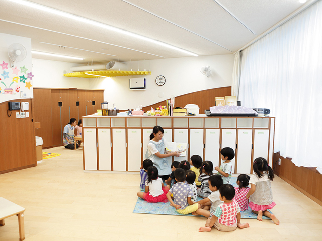 沖縄こども専門学校